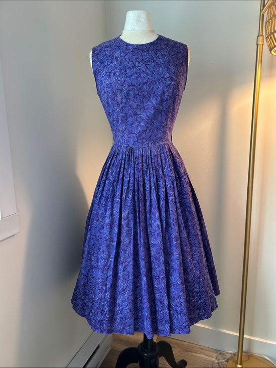 Dresses & Skirts - Vintage 1950s Purple Cotton Dress